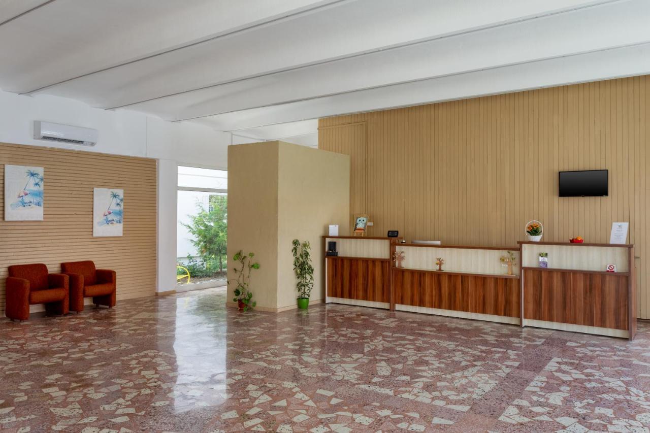 Hotel Siret סאטורן מראה חיצוני תמונה